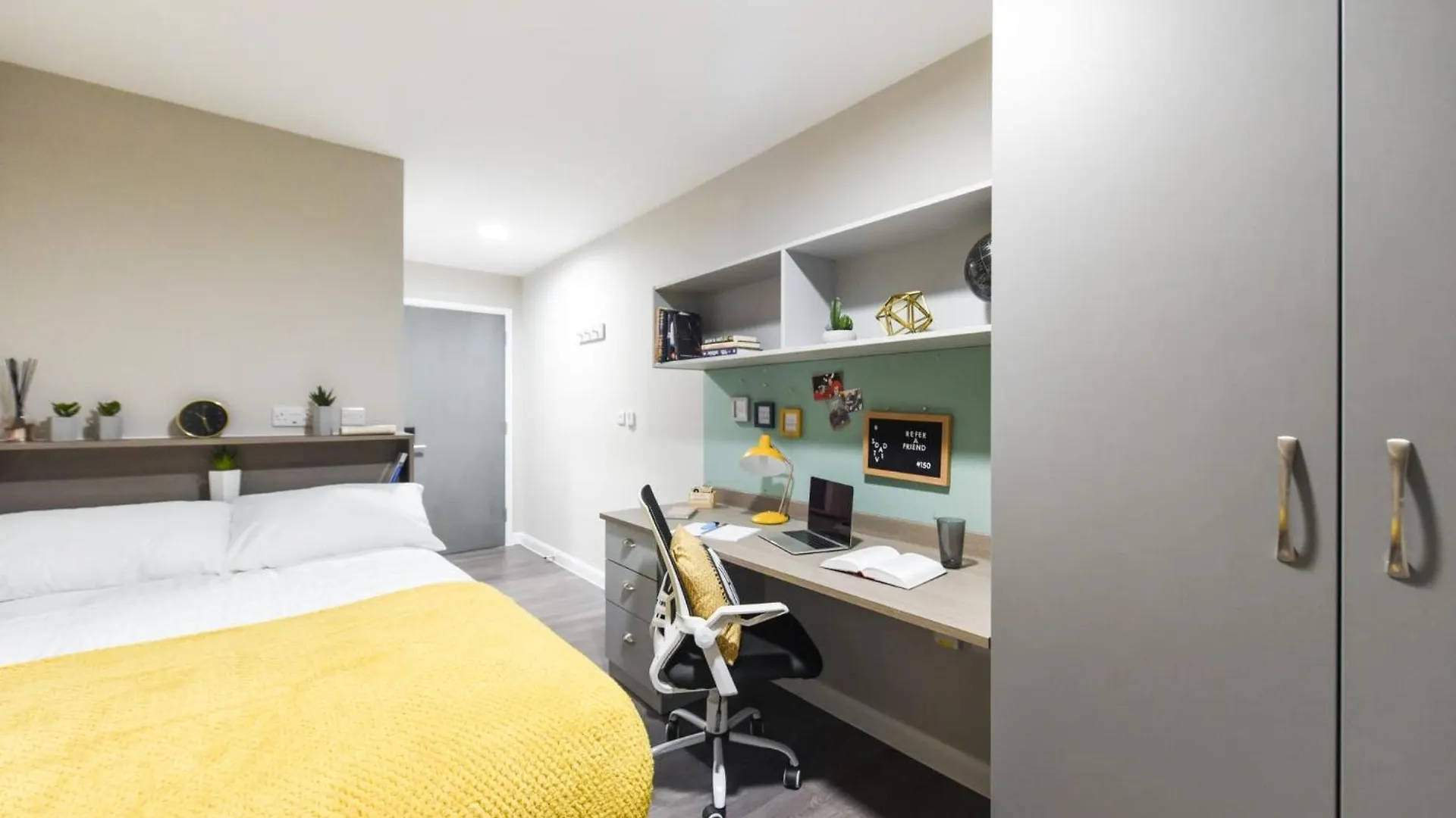 Students Only - St Davids In Swansea Apartment